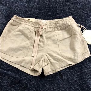 Altar’d State linen shorts in Khaki-NEW WITH TAGS